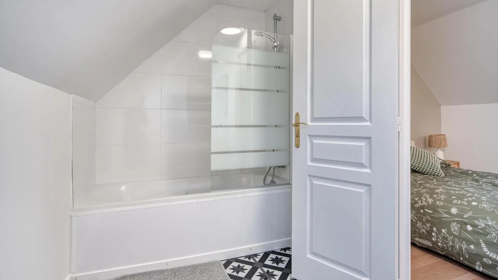 Apartment Apparts Hotels Concarneau