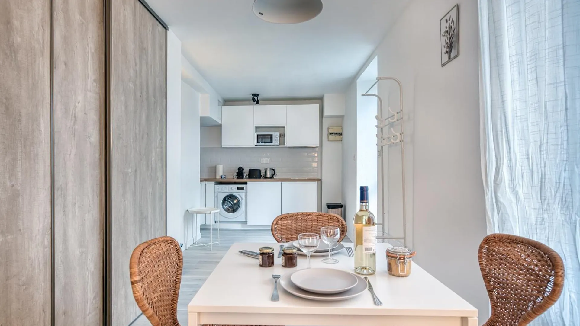 Apartment Apparts Hotels Concarneau France